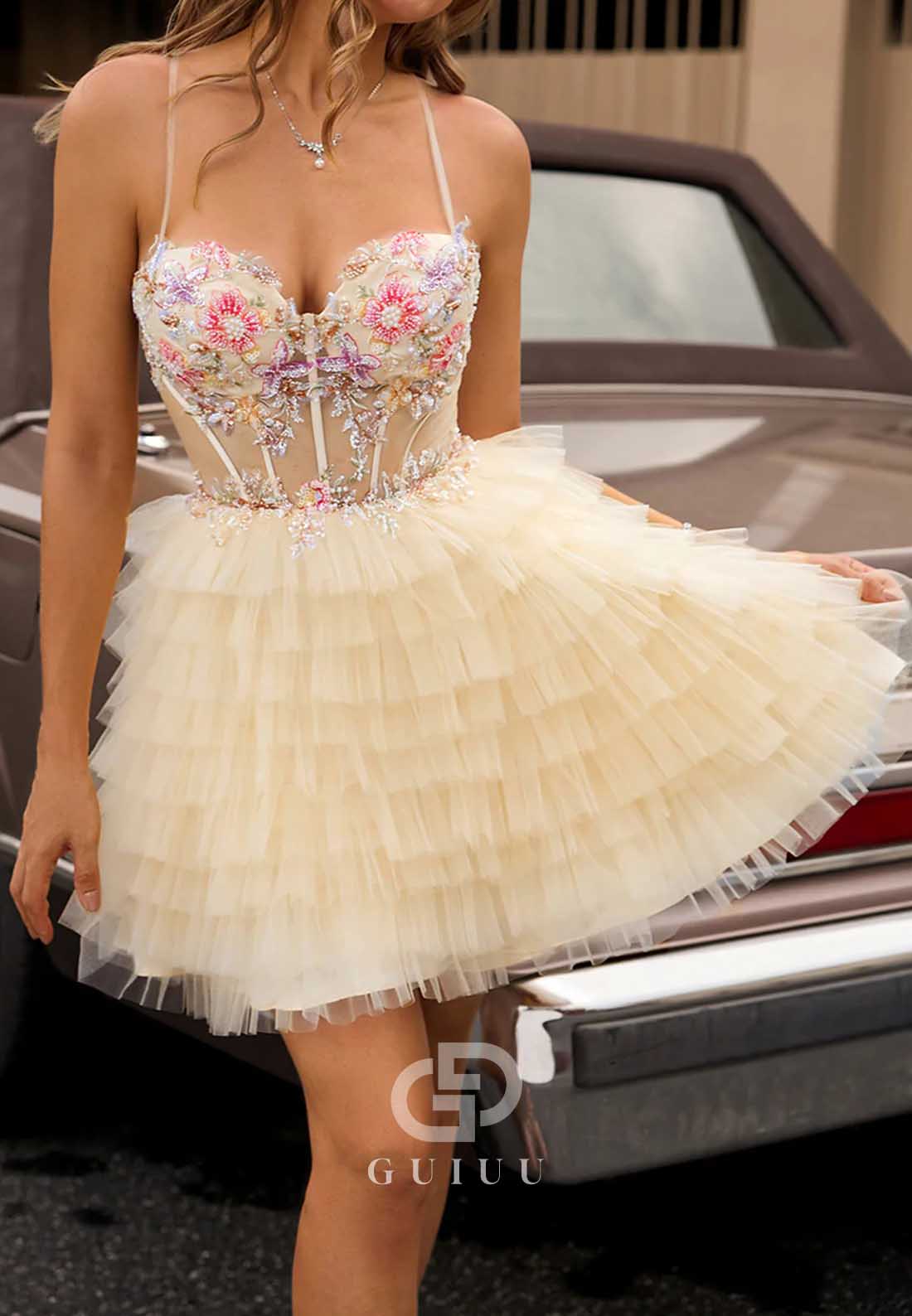 Daffodil Spaghetti Straps Sweetheart Appliques Homecoming Dress