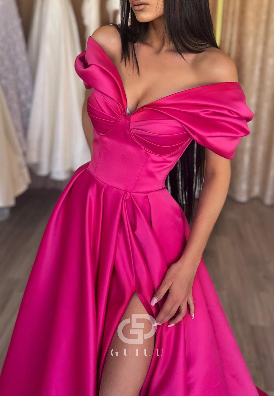 G2550 - Chic & Modern Off-Shoulder Satin Long Prom Evening Dresses With Slit