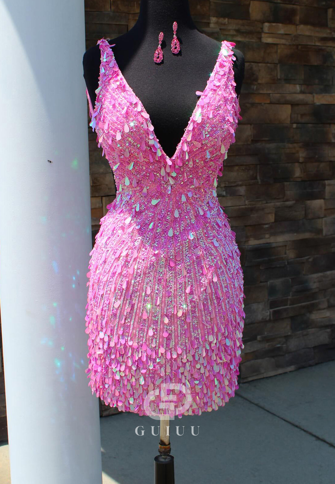 Blushing Pink Spaghetti Straps V-Neck Sequins Homecoming Dress