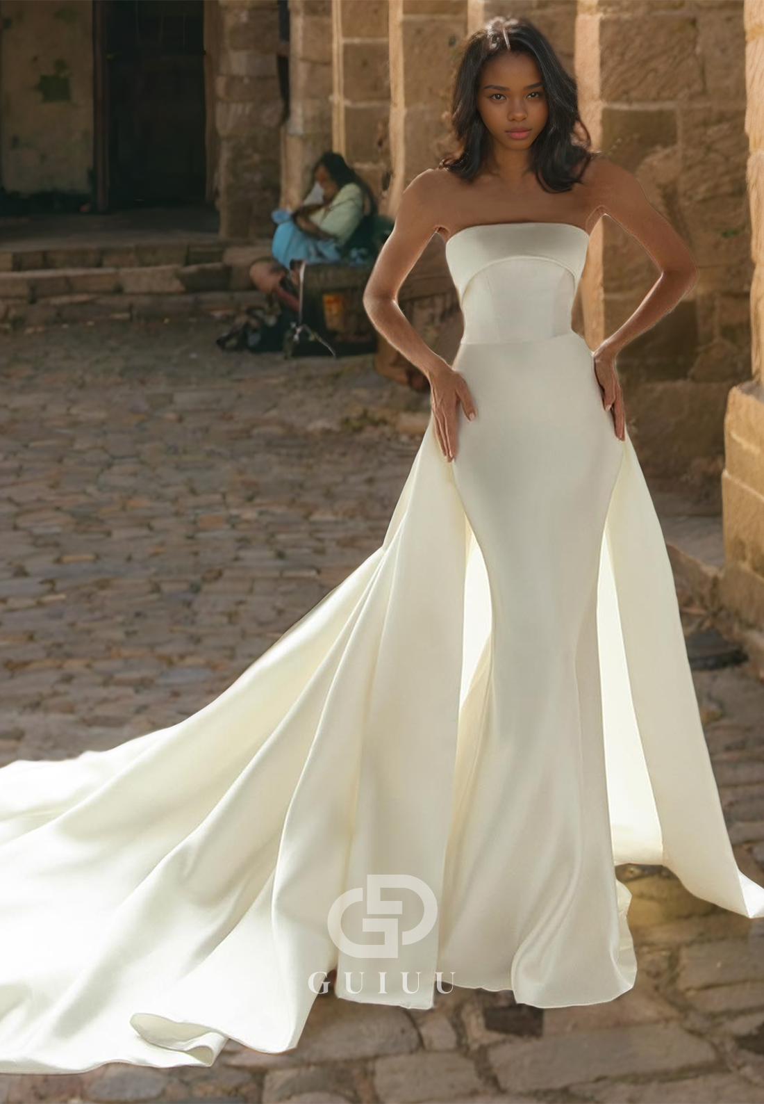 Sheath Strapless Sleeveless Pleated Satin Wedding Dress with Train – GUIUU