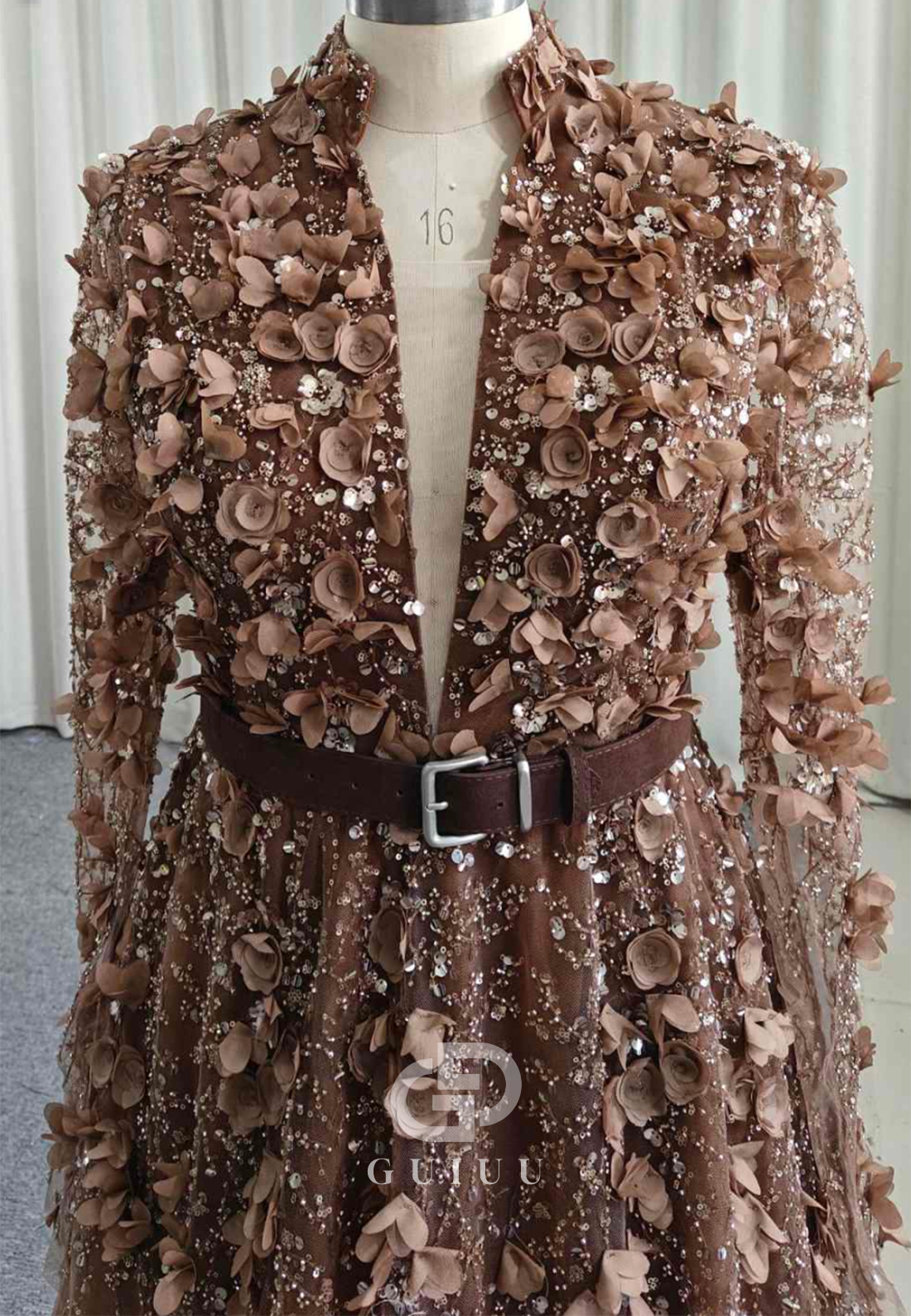 Cabernet Long Sleeves V-Neck A-Line Appliques Evening Dress