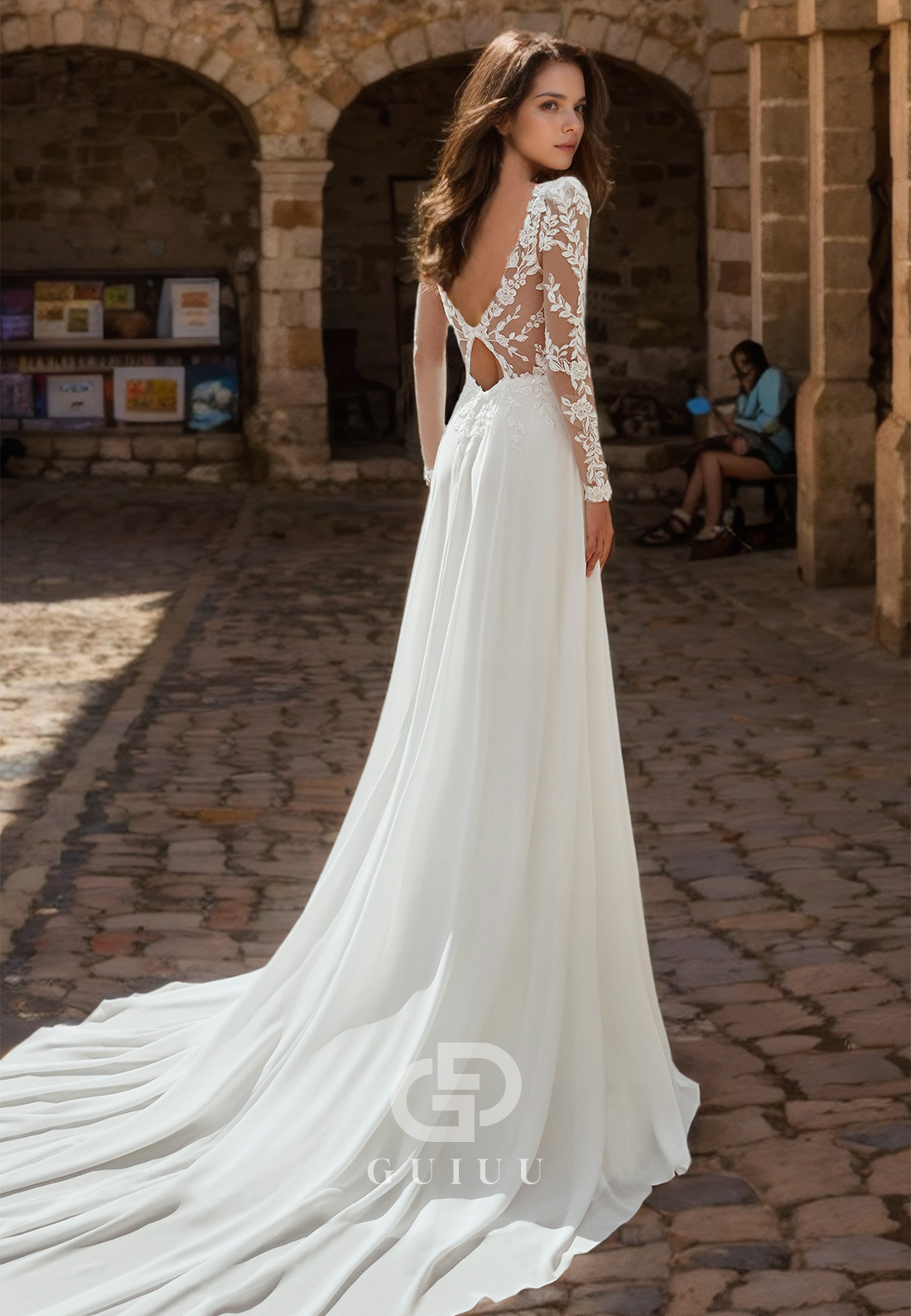 V-Neck Long Sleeves Sheath Lace Appliques Wedding Dress with Sweep Train