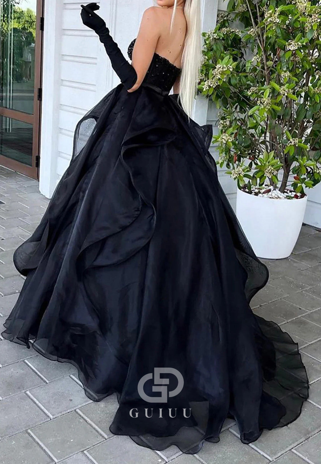 Black A-Line Sweetheart Sleeveless Ruffles A-Line Prom Dress