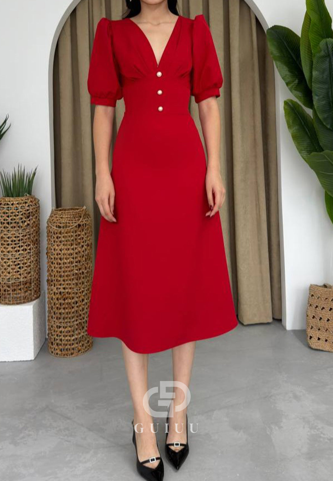 Simple Short Sleeves V-Neck Work Dress