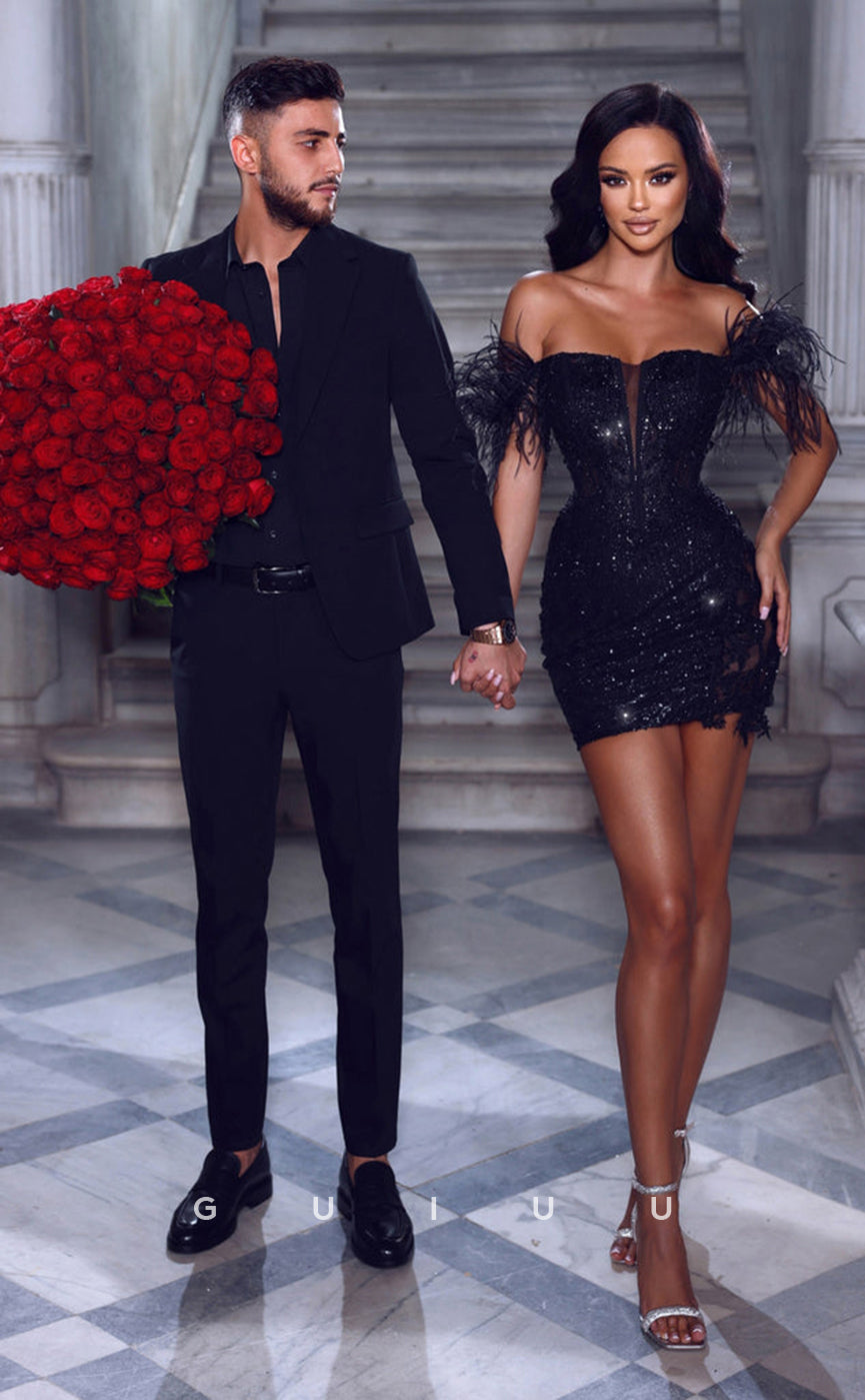 GH445 - Sheath/Column Deep V neck Feathers Short Homecoming Party Dress