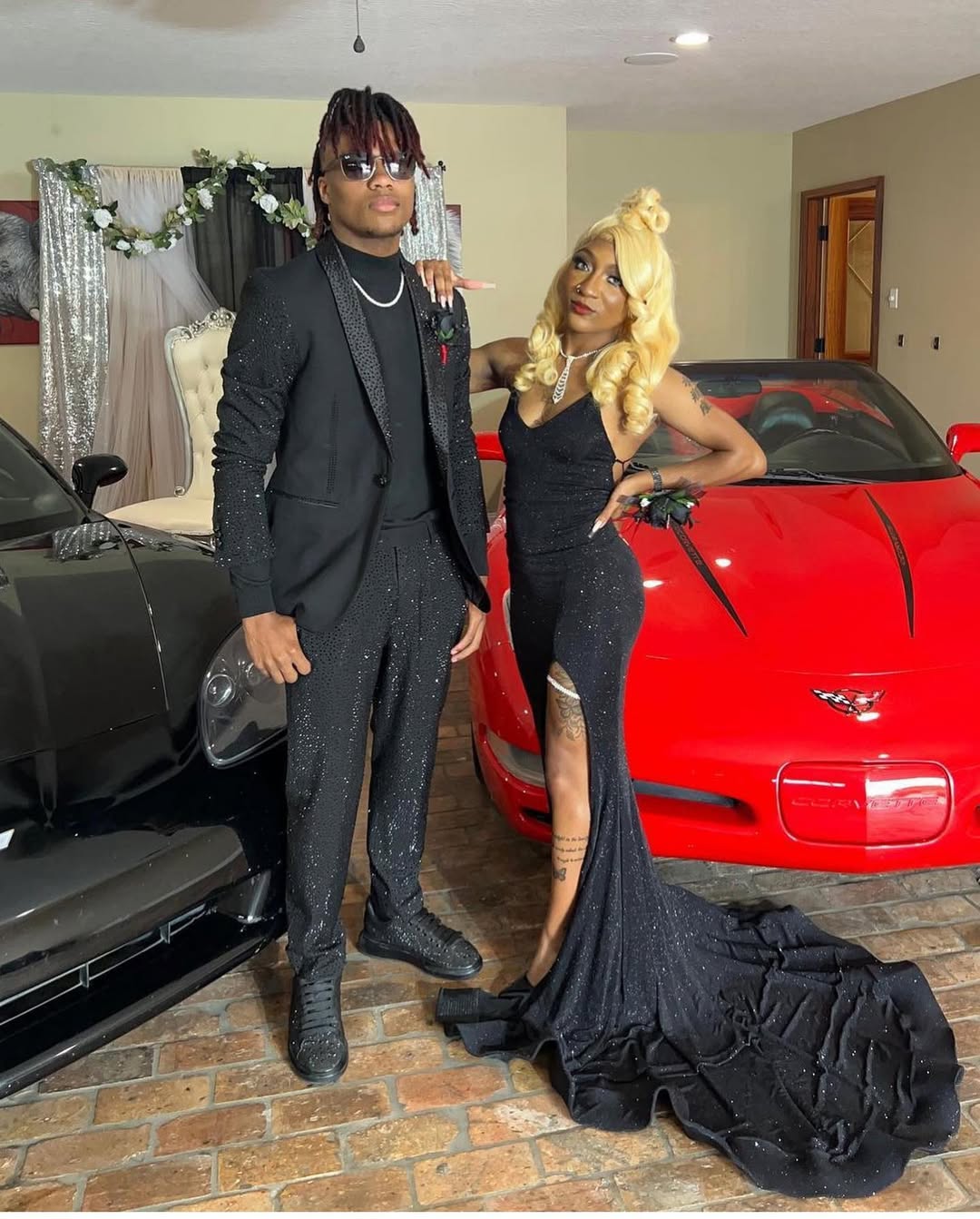 G2765 - Chic & Modern Fitted Glitter Sequins Straps Red Long Prom Evening Dress