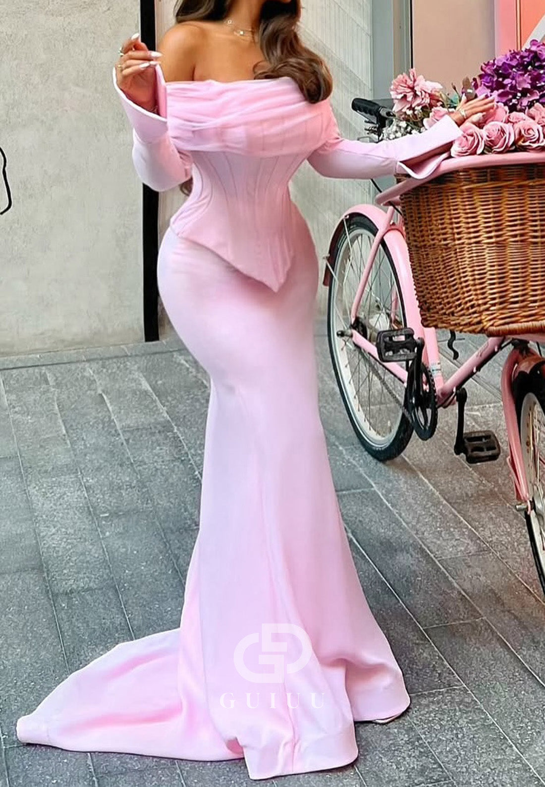 Blushing Pink Long Sleeves Ruched Mermaid Prom Dress