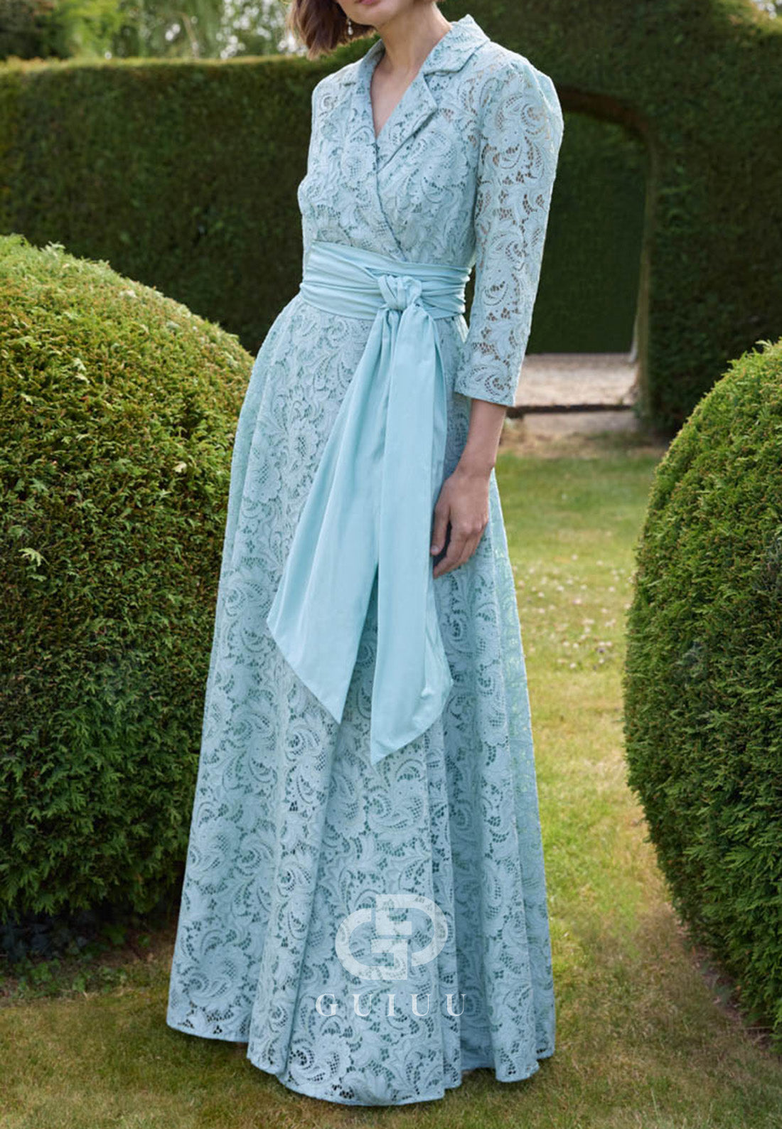 Charming Sky Blue Long Sleeves V-Neck Lace Mother of the Bride Dress