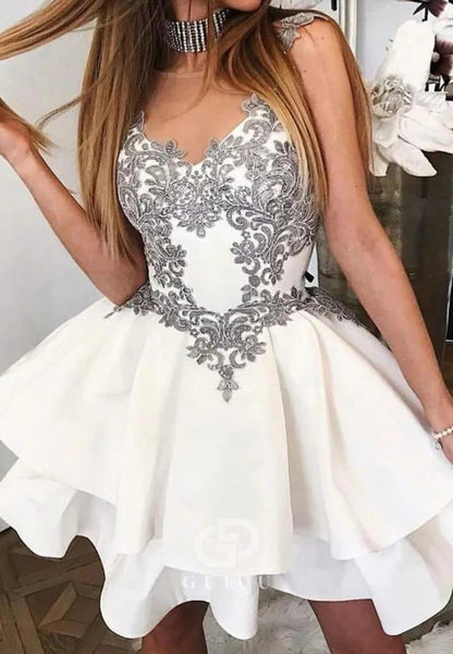 A-Line Strapless Sleeveless Appliques Short Homecoming Dress