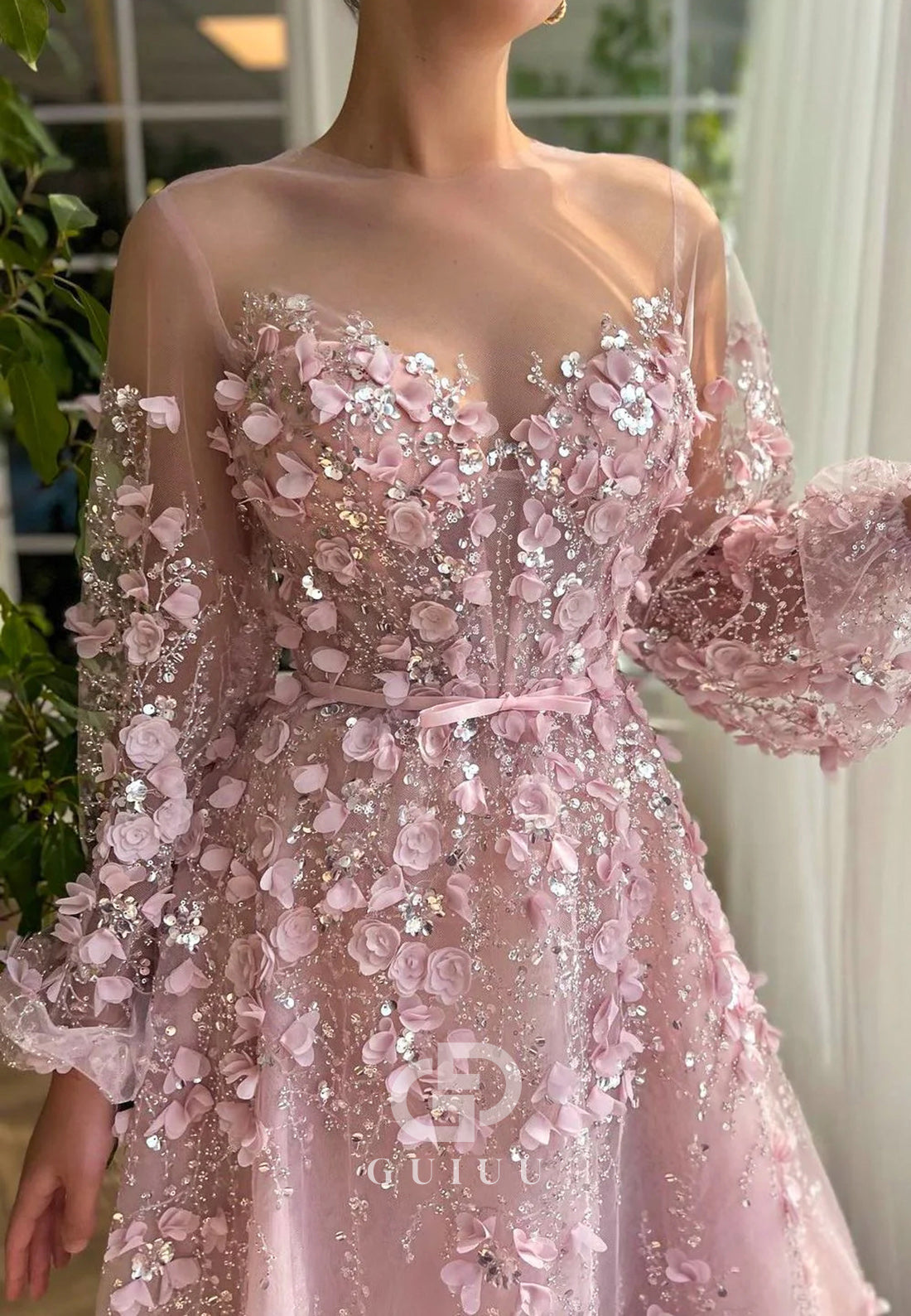 Blushing Pink Long Sleeves Scoop Appliques Evening Dress