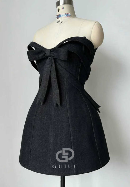 Simple Strapless Sleeveless Bowknot Satin Homecoming Dress