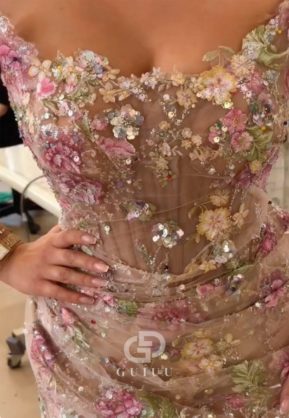 Charming A-Line Sleeveless Strapless Appliques Prom Dress