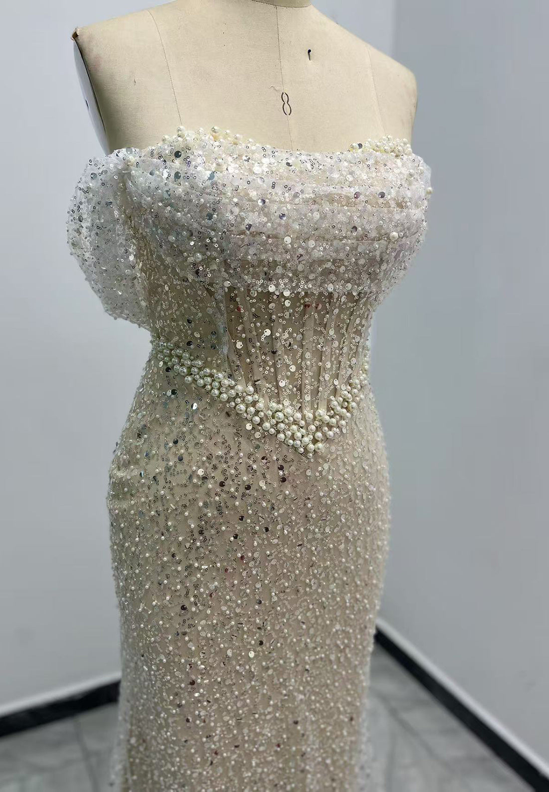 G3275 - Chic & Modern Beaded Off-Shoulder Pleats Champagne Party Prom Evening Dresses