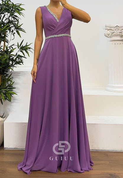 Charming Spaghetti Straps V-Neck Beads Evening Dress