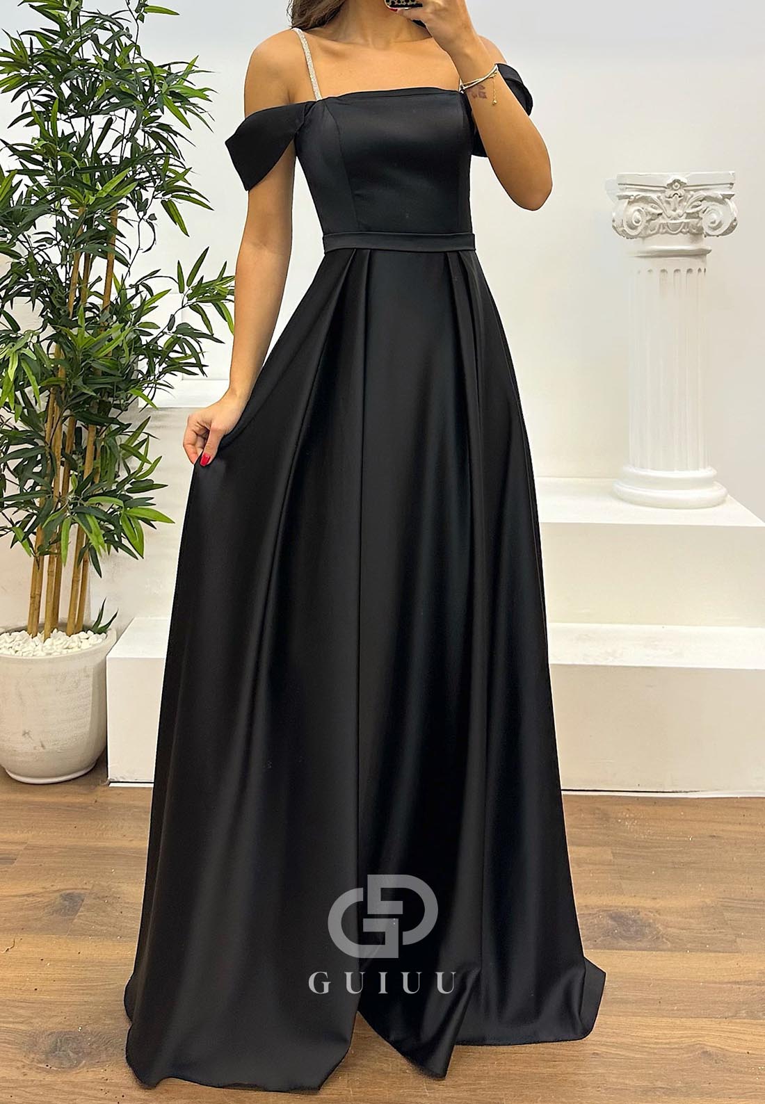 A-Line Spaghetti Straps Empire-Waist Evening Dress