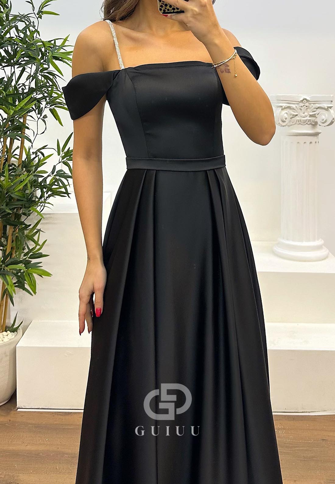 A-Line Spaghetti Straps Empire-Waist Evening Dress