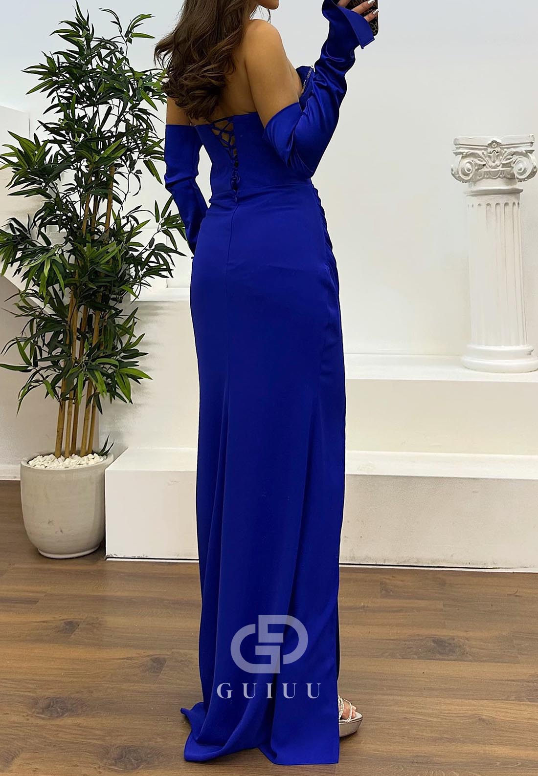 Sheath Long Sleeves Off-Shoulder Slit Ruched Evening Dress