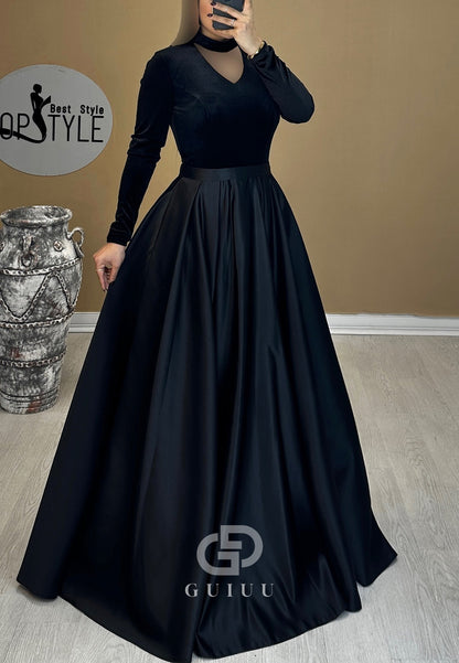 A-Line Halter Long Sleeves Empire-Waist Evening Dress