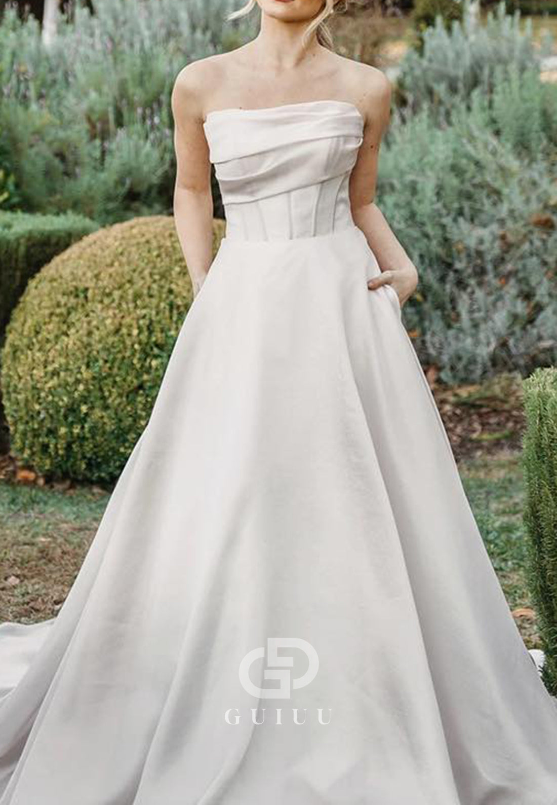 A-Line Sleeveless Strapless Empire-Waist Wedding Dress