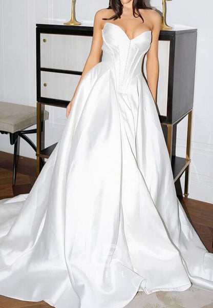 A-Line Sleeveless Sweetheart Empire-Waist Wedding Dress