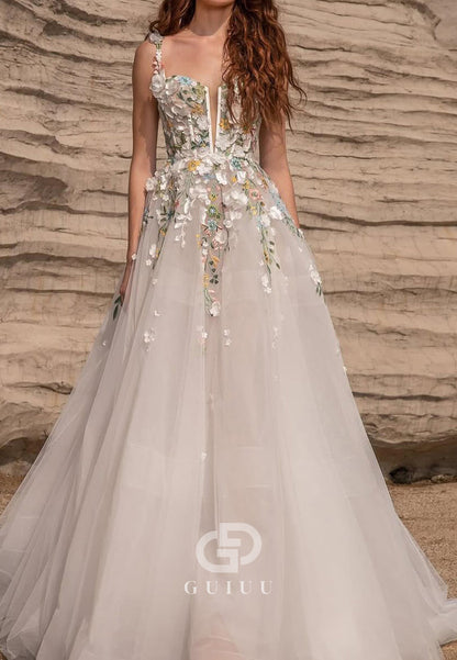 A-Line Spaghetti Straps Scoop Floral Appliques Lace Wedding Dress