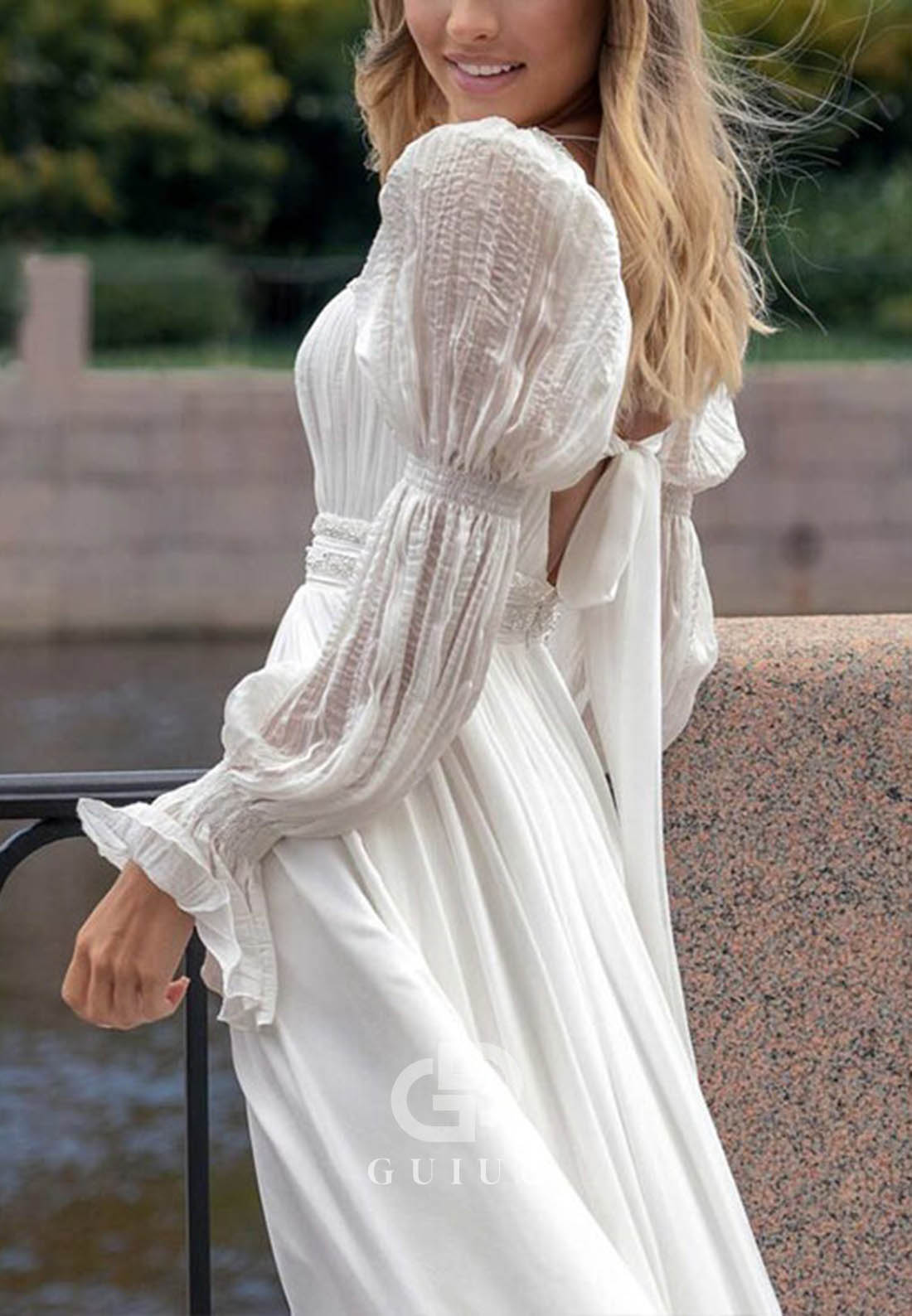 A-Line Square Neckline Long Sle1eves Wedding Dress