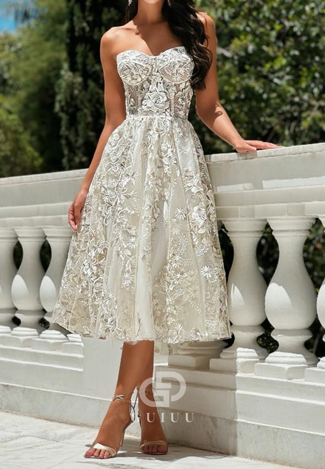 A-Line Strapless Sleeveless Floral Appliques Prom Dress