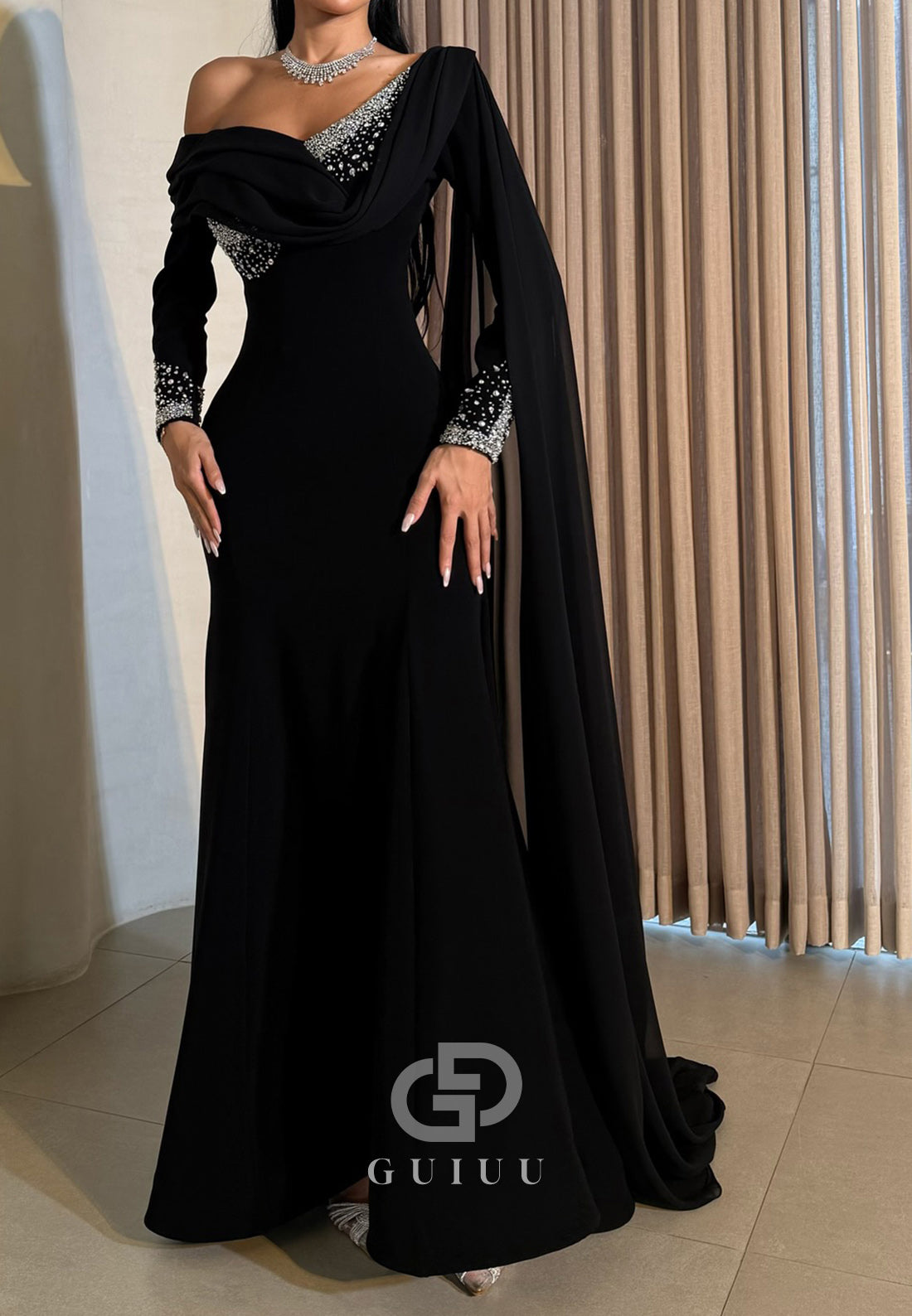 Black Long Sleeves Sequins Ruched Evening Dress