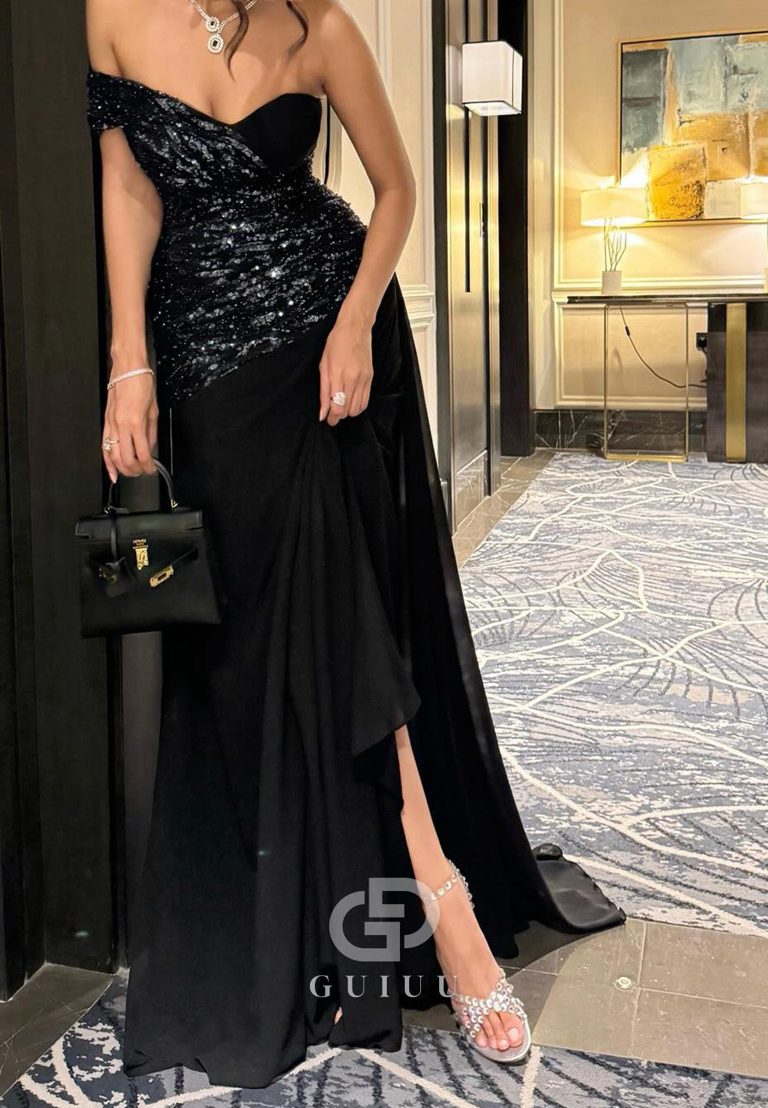 Black Scoop Sleeveless Slit Sequins A-Line Prom Dress