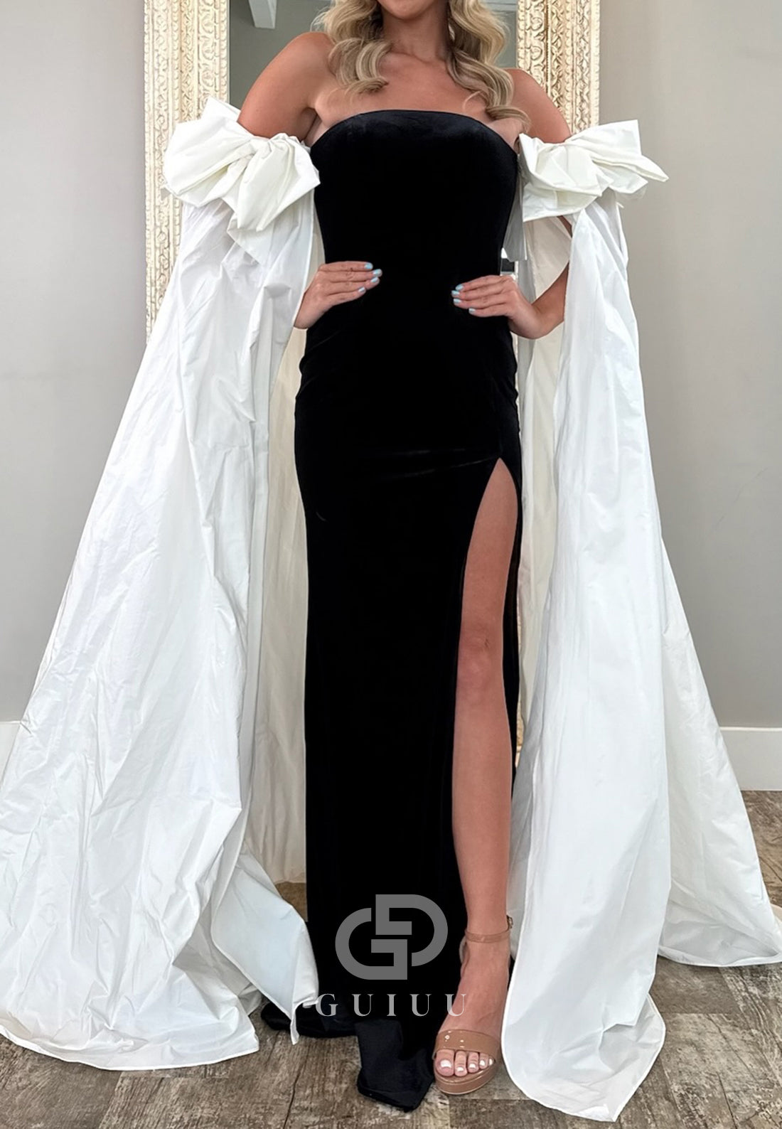 Black Sheath Strapless Sleeveless Slit Prom Dress