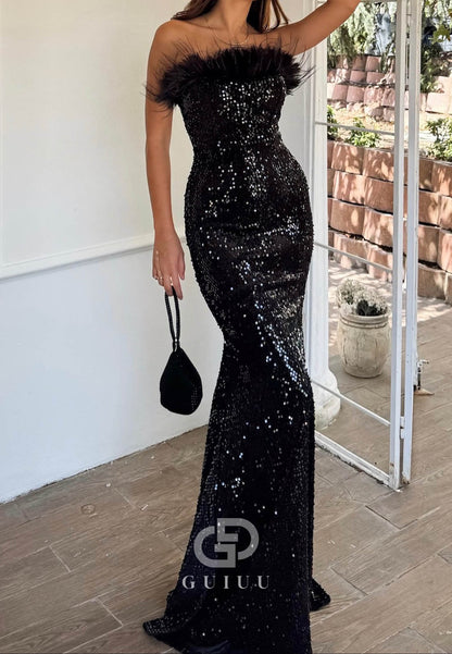 Black Sleeveless Strapless Feathers Sequins Sheath Prom Dress
