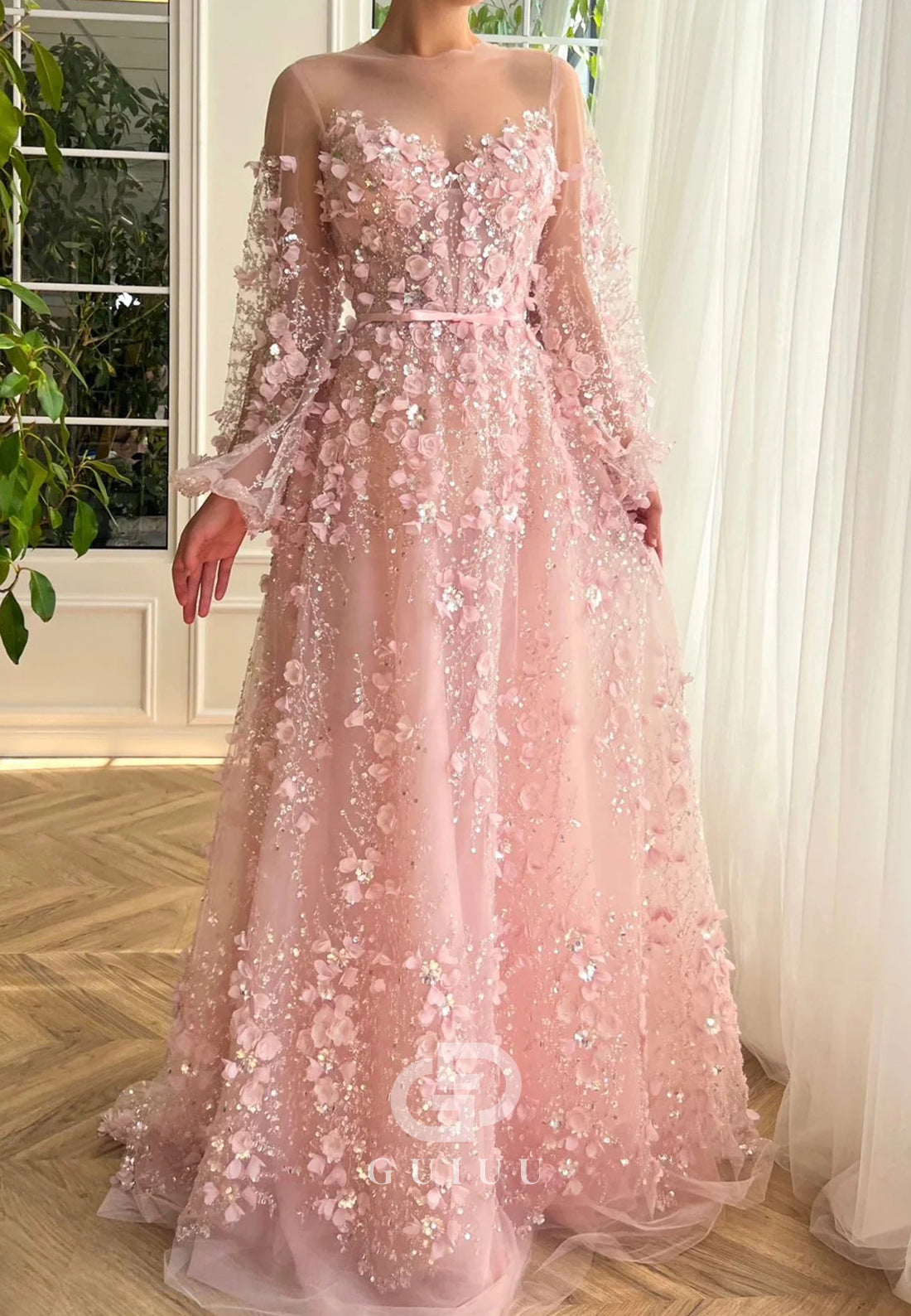 Blushing Pink Long Sleeves Scoop Appliques Evening Dress