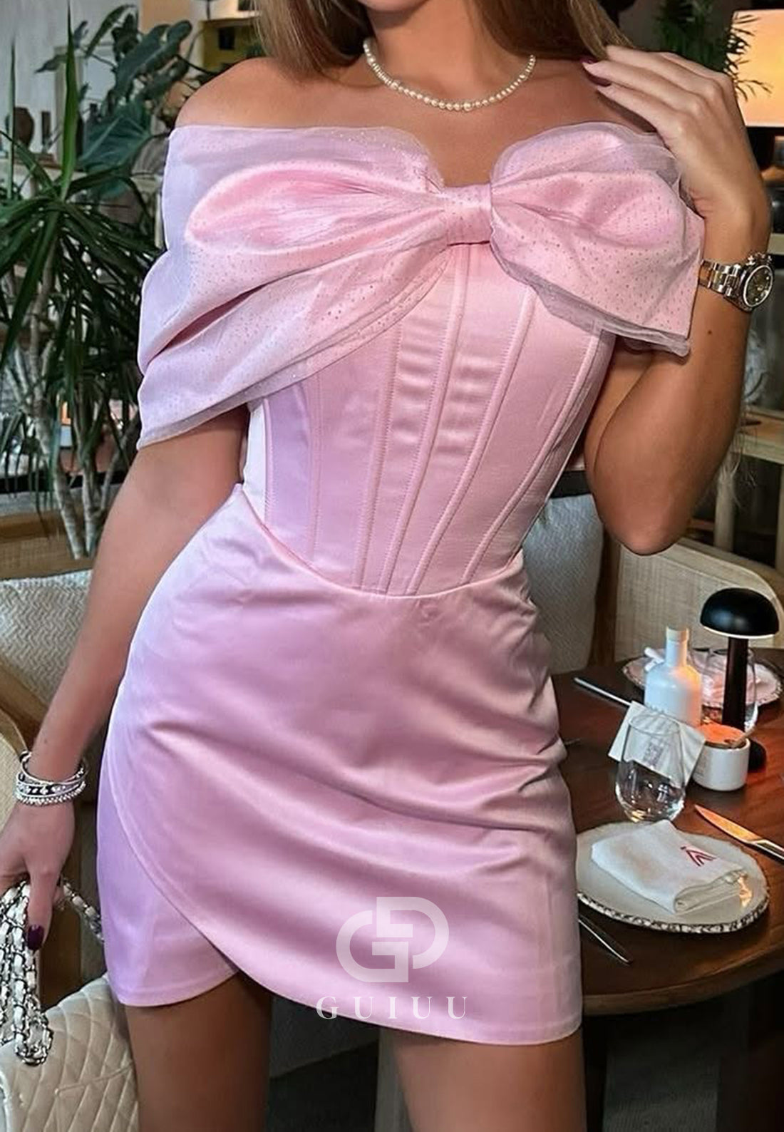 Blushing Pink Off-Shoulder Ruched Short Homecoming Dress