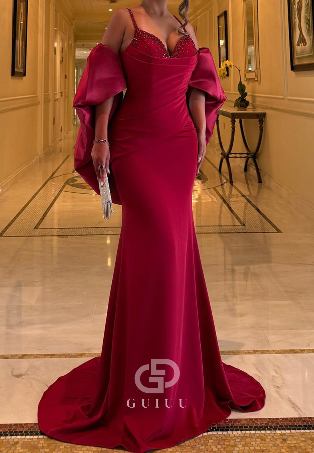 Burgundy Spaghetti Straps V-Neck Mermaid Evening Dress