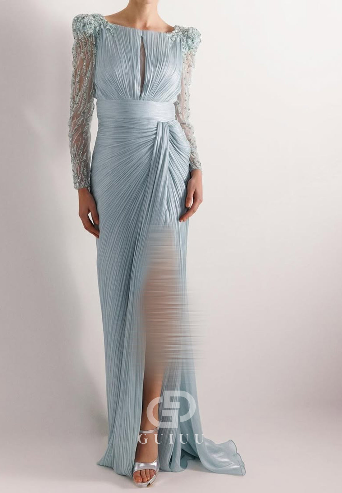 Charming A-Line Long Sleeves Scoop Appliques Evening Dress