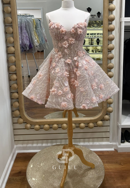 Charming A-Line Sleeveless Scoop Appliques Homecoming Dress