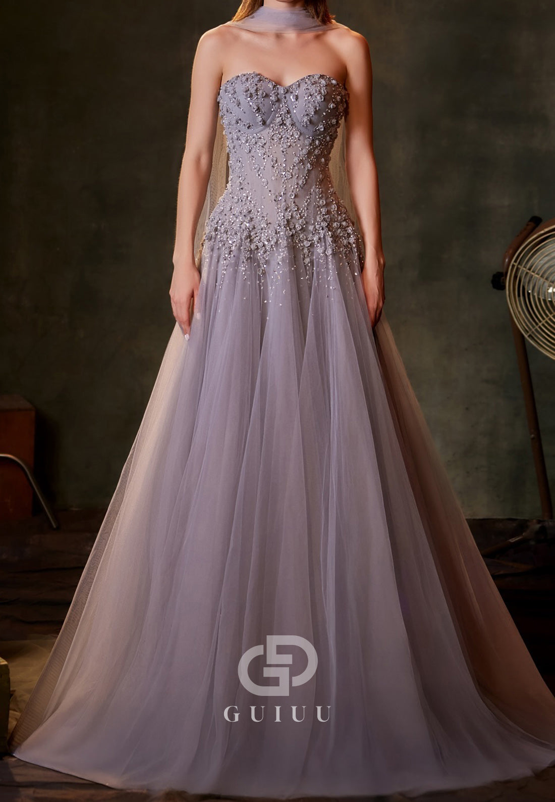 Charming A-Line Strapless Sleeveless Appliques Corset Evening Dress