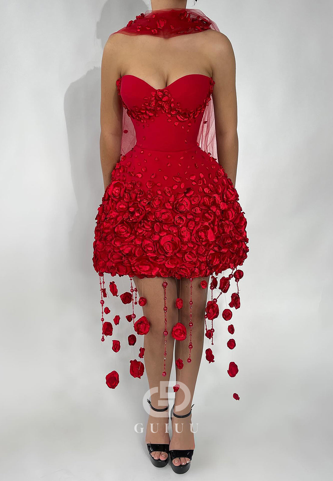 Charming A-Line Strapless Sleeveless Floral Appliques Homecoming Dress