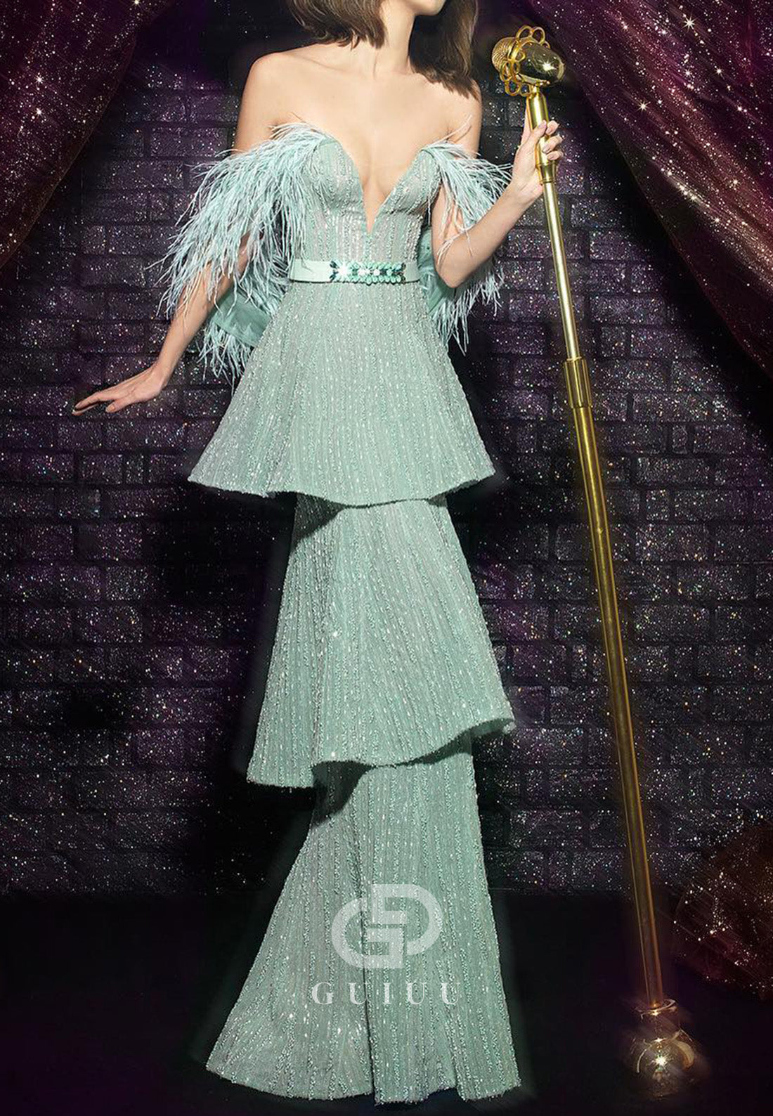 Charming A-Line Sweetheart Sleeveless Feathers Ruffles Evening Dress