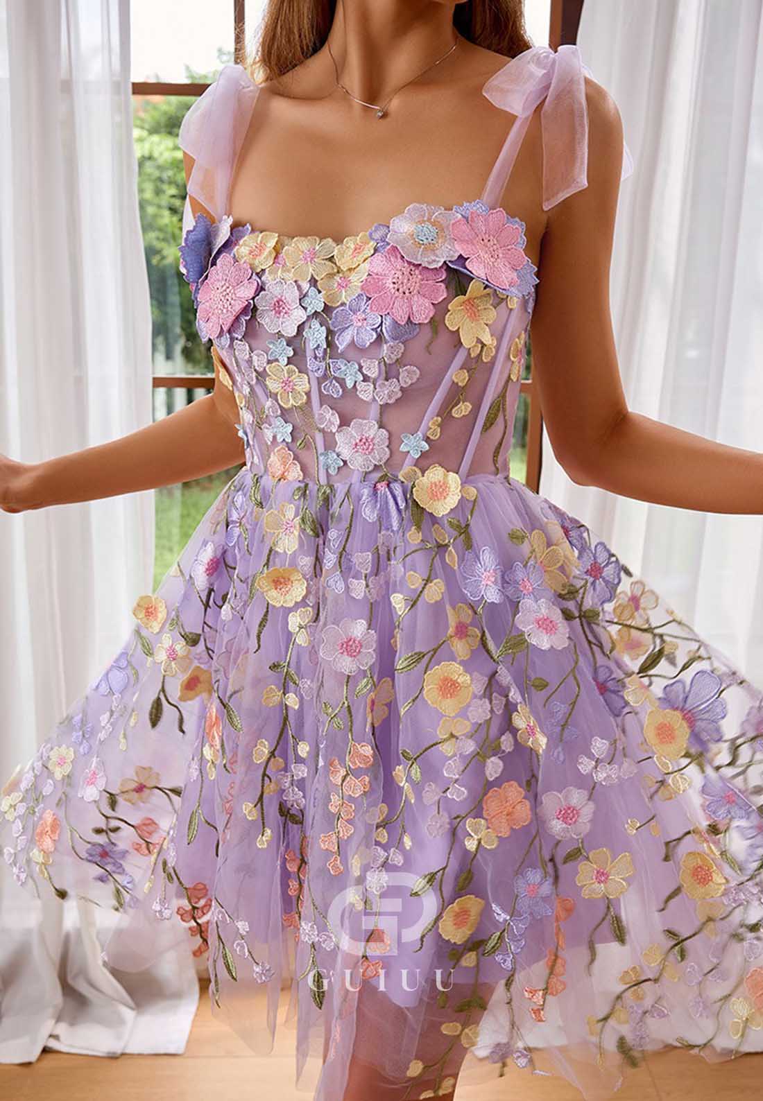 Charming Spaghetti Straps Sweetheart Floral Appliques Homecoming Dress