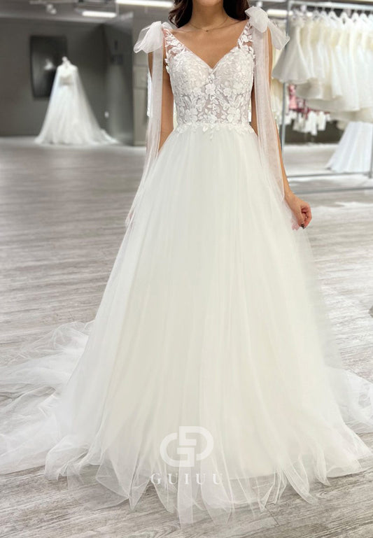 Charming Spaghetti Straps V-Neck Lace Wedding Dress