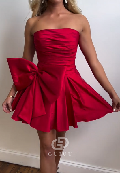 Simple A-Line Sleeveless Strapless Bowknot Short Homecoming Dress