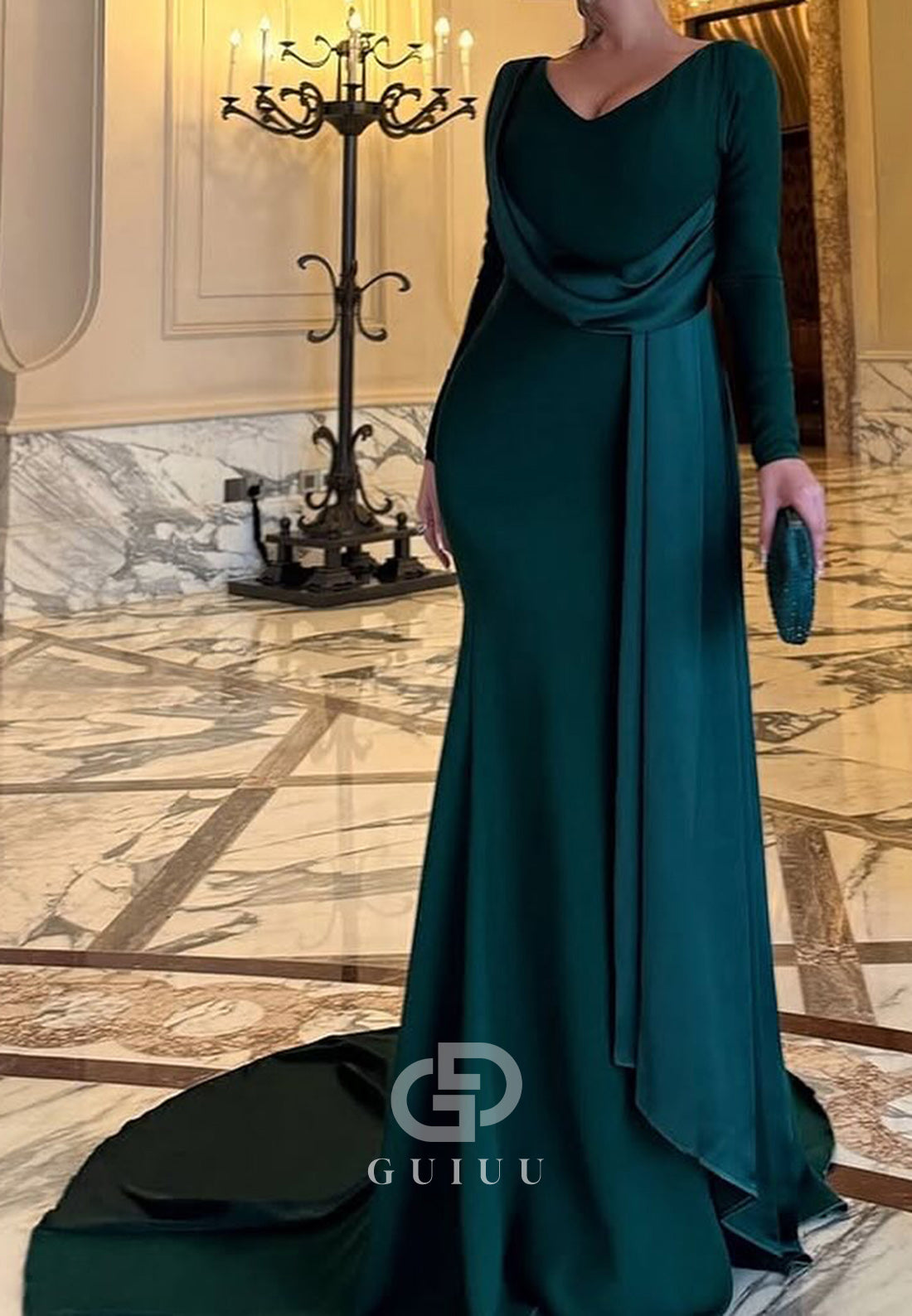 Dark Green Long Sleeves V-Neck Mermaid Evening Dress