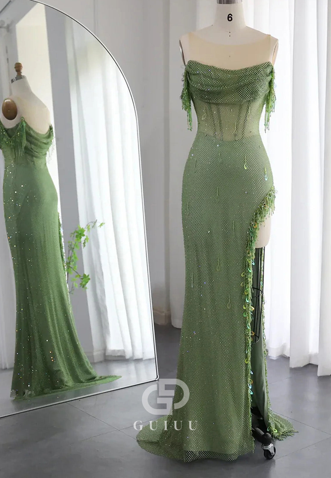 Luxury Crystal Sleeveless Scoop High Slit Sequins Evening Dress