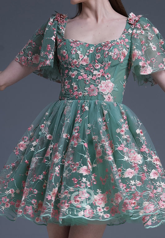 Dusty Sage Short Sleeves Scoop Floral Appliques Homecoming Dress