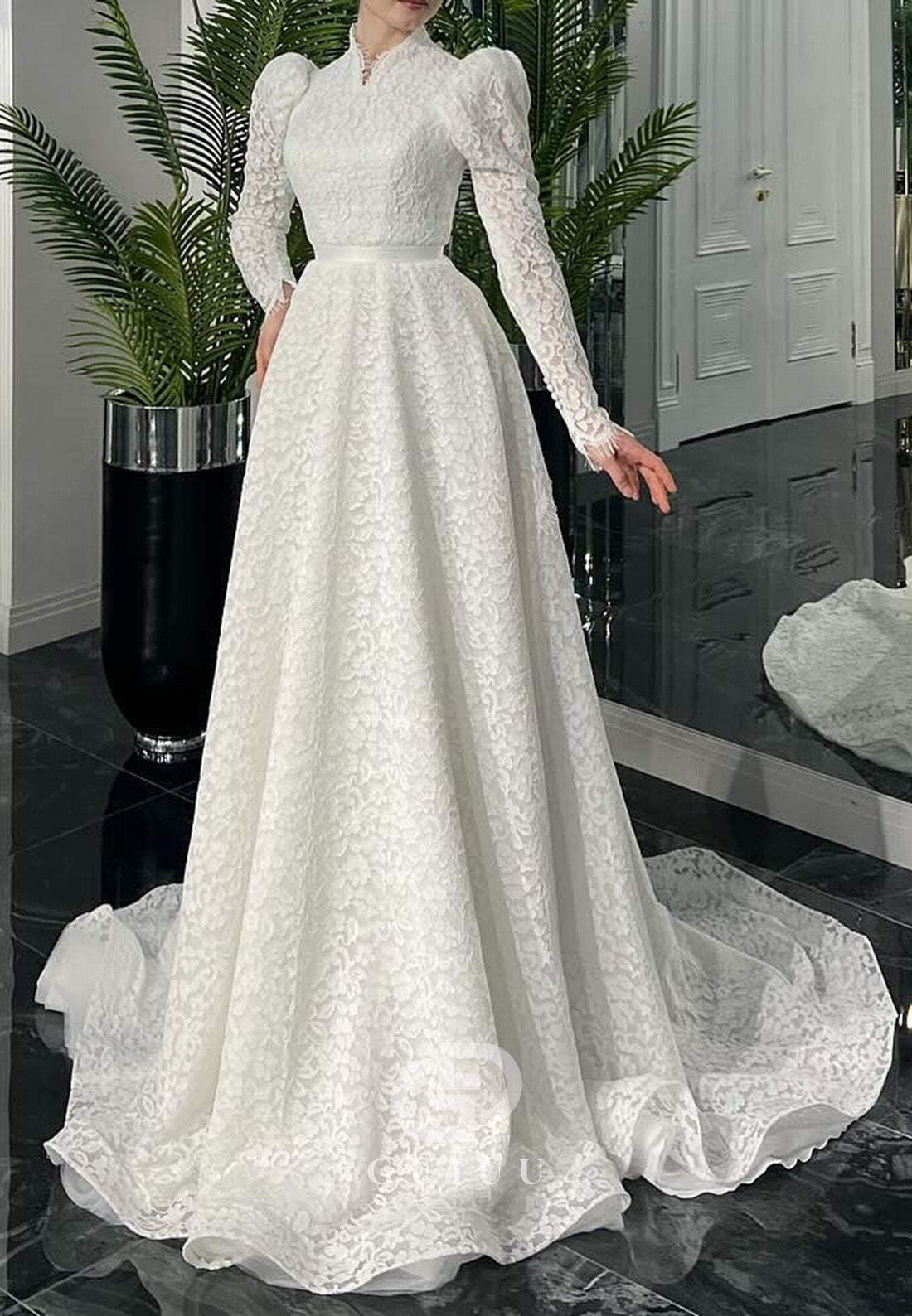 Elegant Long Sleeves High Neck A-Line Wedding Dress