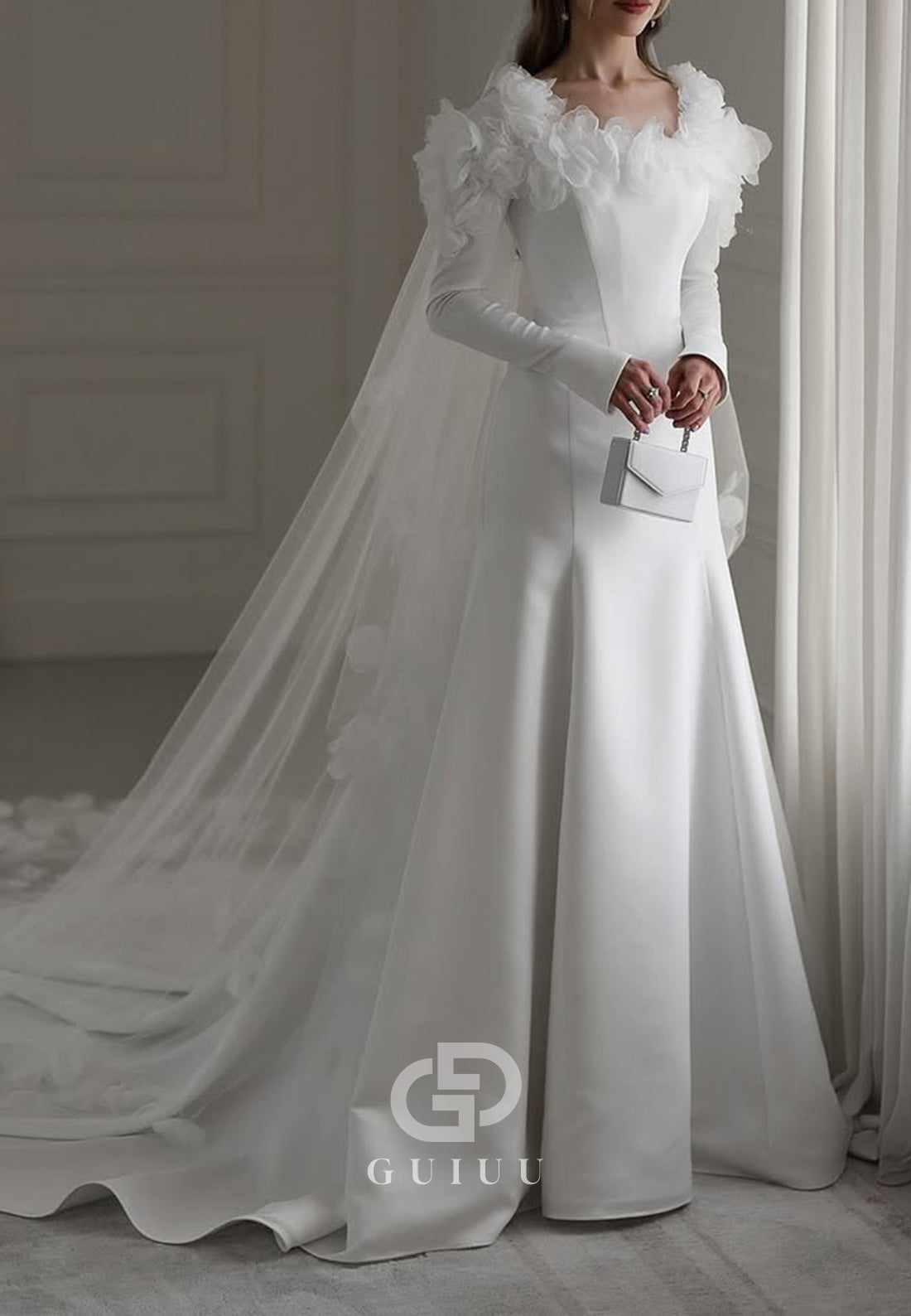 Elegant Long Sleeves Scoop Corset Satin Wedding Dress