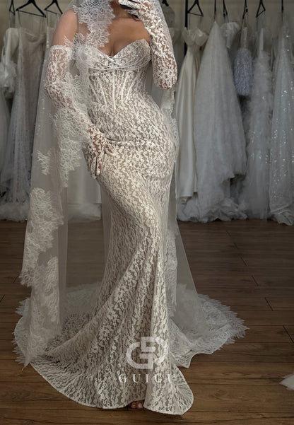 Elegant Sleeveless Strapless Ruched Lace Mermaid Wedding Dress