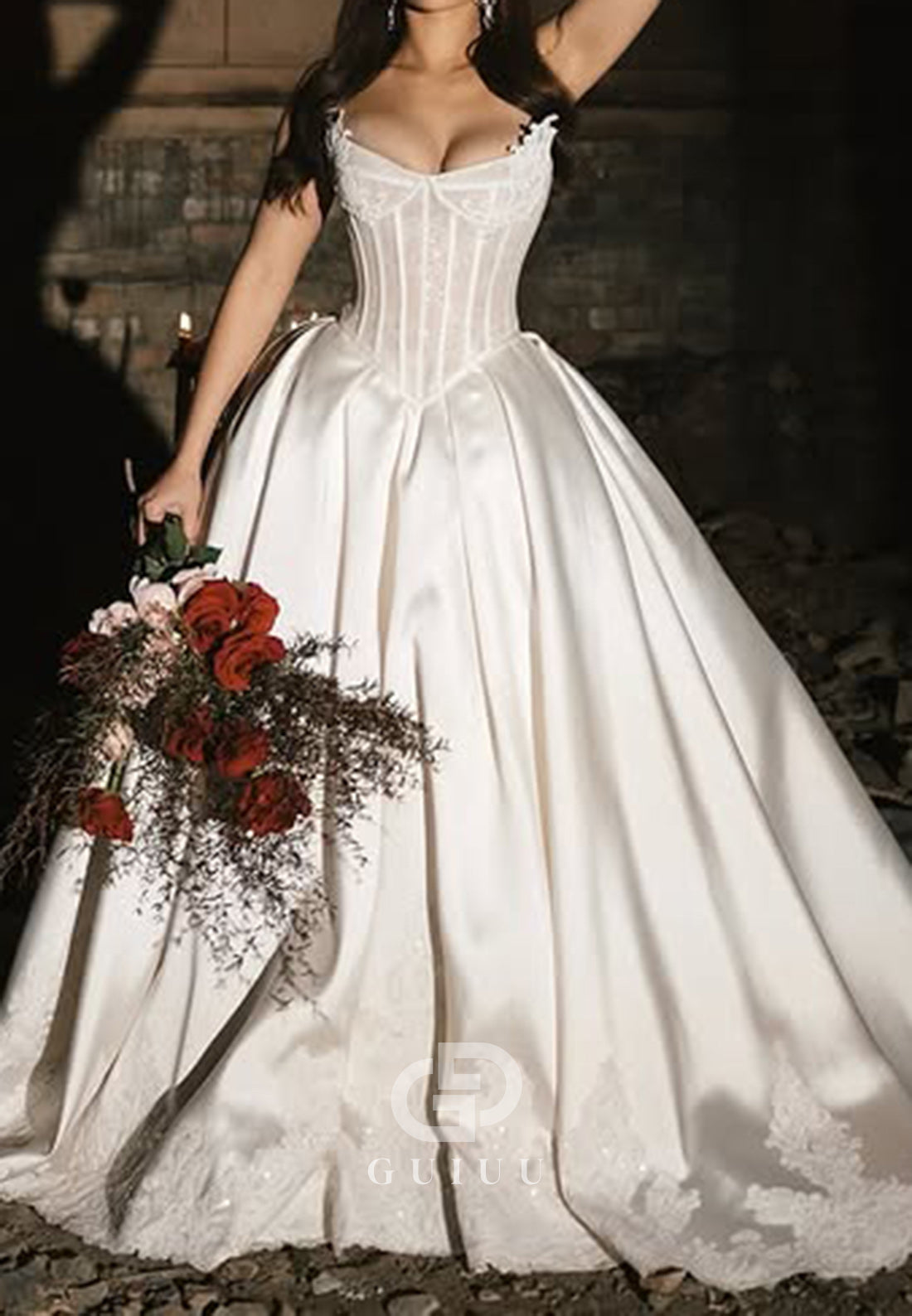 Elegant Strapless Sleeveless Corset Satin Wedding Dress