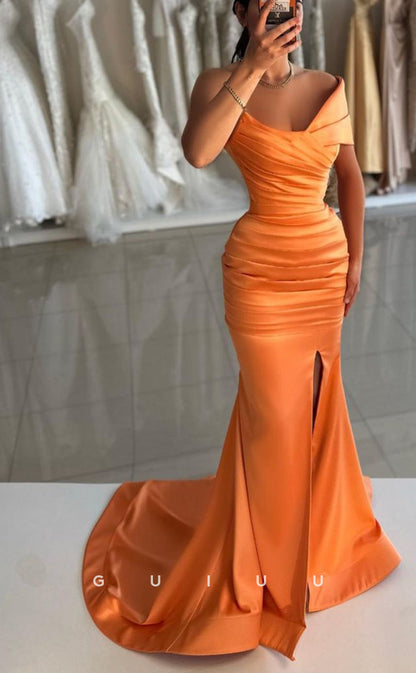 G3378 - Sexy & Modern Sheath & Mermaid Side Slit Strapless Sweep Train Formal Gown Prom Dress